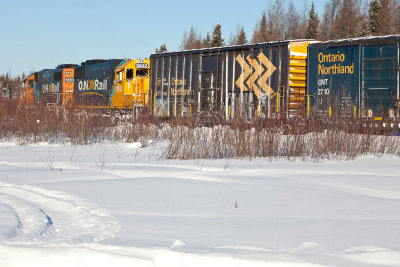 1802 and 1806 swtiching across Bay road 2011 January 28