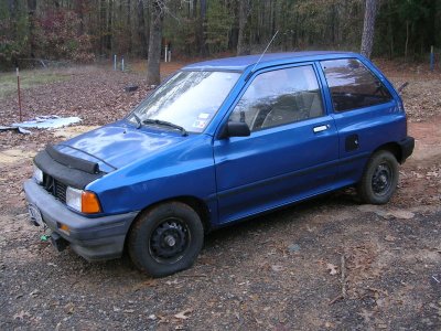 Another Ford Festiva!