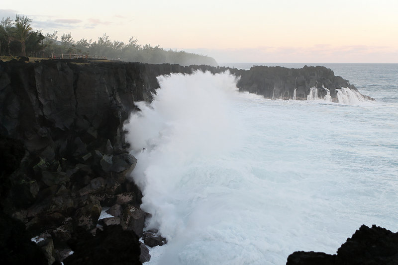 Forte houle au Cap Mchant (le 3 septembre 2008)