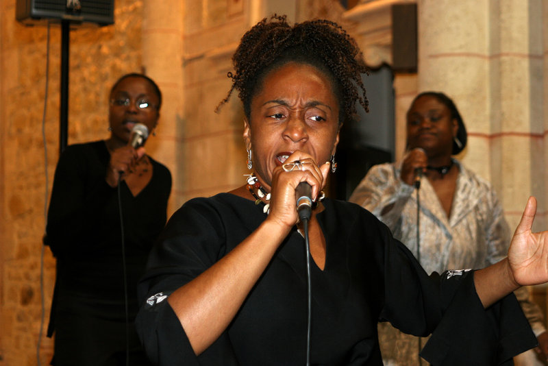 Un formidable concert de Gospel dans lglise de Carcans (Gironde)