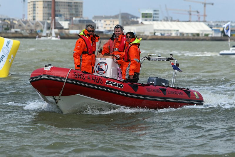 298 - Groupama 70 lors du record SNSM 2010 - MK3_8882_DxO WEB.jpg