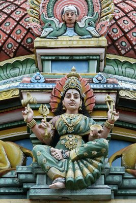 Un des temples Tamoul du village de Saint-andr sur la cte est de l'le