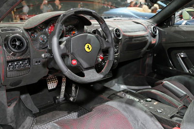 Mondial de l'Automobile 2008 - Sur le stand Ferrari