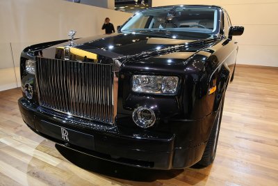 Mondial de lAutomobile 2008 - Sur le stand Rolls Royce