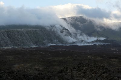 Ile de la Réunion - Sur le grand brûlé, zone où s'écoulent les coulées de lave du volcan La Fournaise