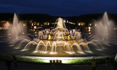 Les Grandes Eaux Nocturnes du chteau de Versailles