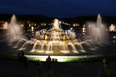 Les Grandes Eaux Nocturnes du chteau de Versailles