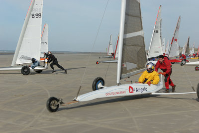 Photo 155 des 6 heures de Berck 2008.jpg