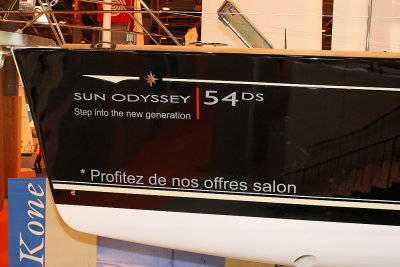 Vue du Sun Odyssey 54 DS du chantier Jeanneau