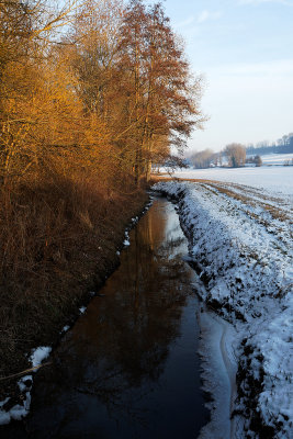 Randonne dans la campagne enneige prs de Magny-en-Vexin