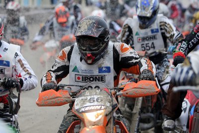 2510 Enduro 2009 - MK3_2010 DxO Pbase.jpg