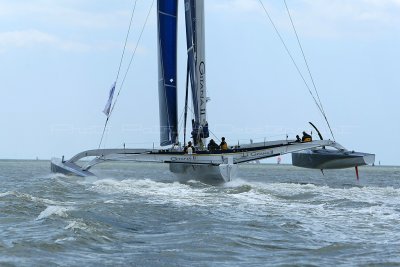 391 - Groupama 70 lors du record SNSM 2010 - MK3_8997_DxO WEB.jpg