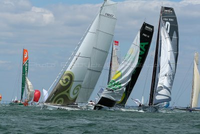 576 - Groupama 70 lors du record SNSM 2010 - MK3_9210_DxO WEB.jpg