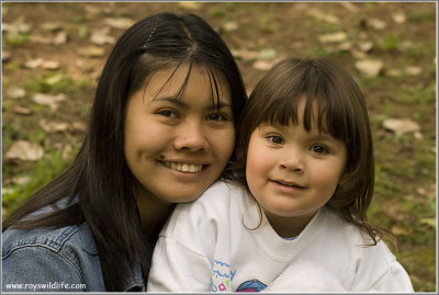 Daisy and Maria - Photo by Geoff Barlow