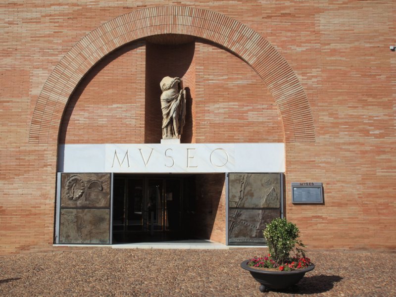 Rafael Moneos remarkable National Roman Art Museum