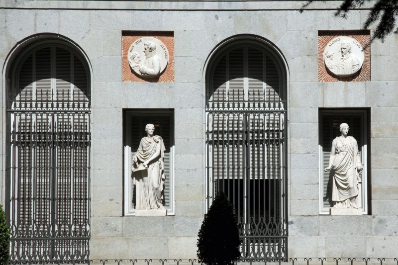 Museo del Prado facade