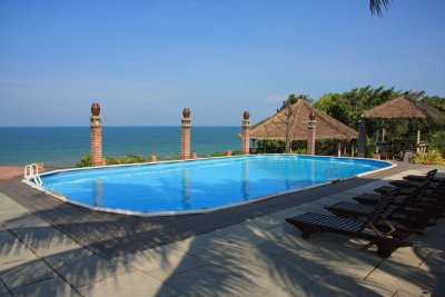 Tanjung Sutera pool