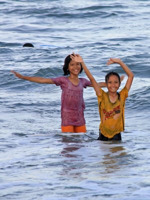 Local girls, Teluk Chempedak Beach