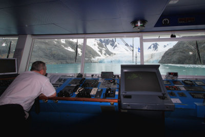 Approaching Risting Glacier, from the bridge