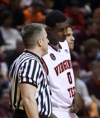 111_uva_vt_feb08.JPG