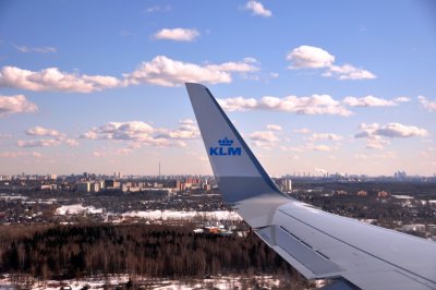 Final approach at Moscow Domodedovo Airport