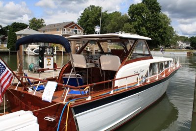 1961 Chris Craft Constellation 'Dee Jay' 32 ft