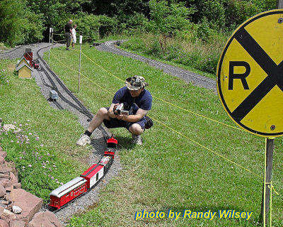 gauge 1 photo op