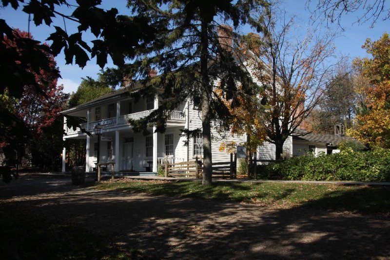 Halfway House Inn