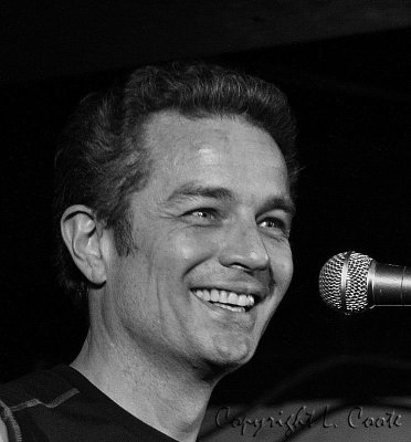IMG_5725bw.jpg