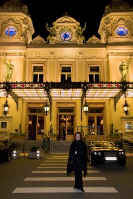 Natasha in front of Monte Carlo Casino