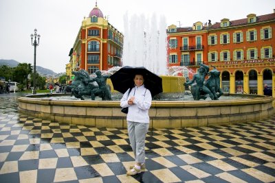 At Place Massena