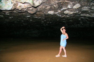 Manini-holo Dry Cave