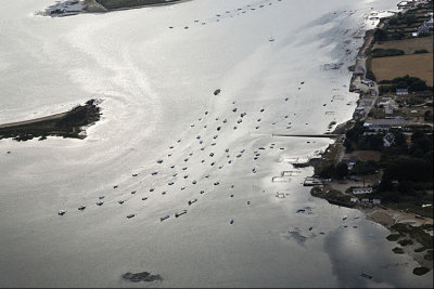 8967 Le Badel port à proximité de lÎle de Boëd Golfe du Morbihan 08-2010.jpg