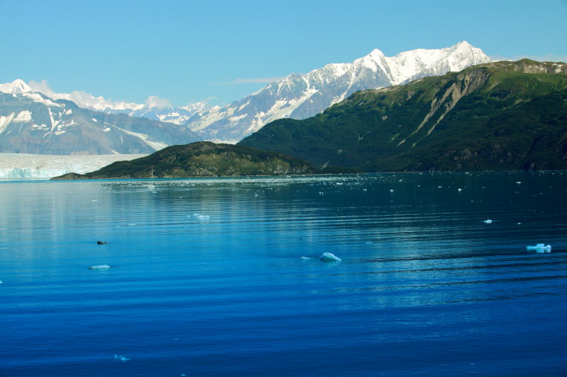 Approaching Hubbard Glacier, Cokin filter blue gradient on bottom
