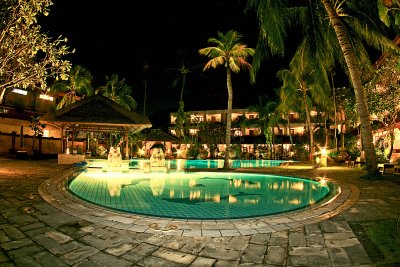 Santika Hotel, Pool #2