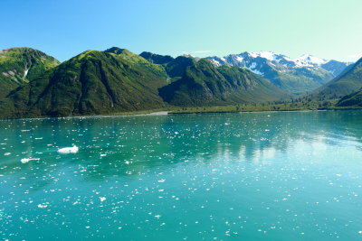 Approaching Hubbard Glacier