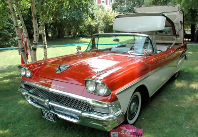 1958 Ford Fairlane-500-skyliner coup rtractable