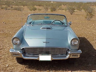 1957 Ford Thunderbird
