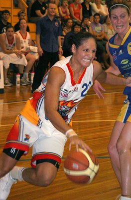 08-02-02_WNBL_113_IMG_4070_w.jpg