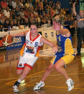 08-02-02_WNBL_114_IMG_4071_w.jpg