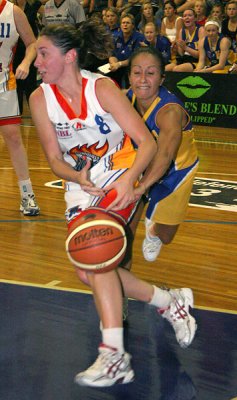 08-02-02_WNBL_132_IMG_4103_w.jpg