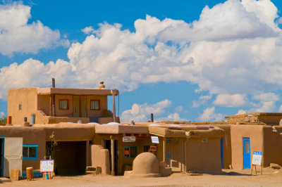 Taos Pueblo Shop