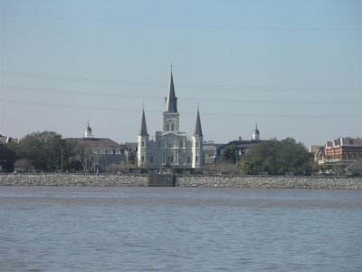 St Louis Cathedral from across river