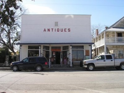 11th Street Antique Store
