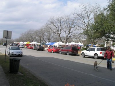 Market day Boerne, Texas- Yes I bought jewlery & a planter. Food Too.