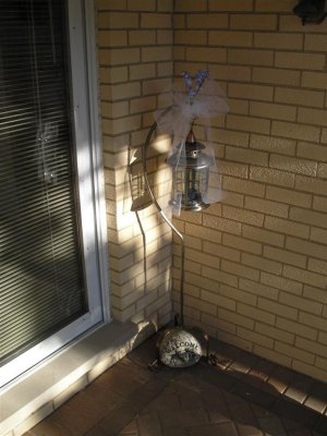 flowered bow on lantern