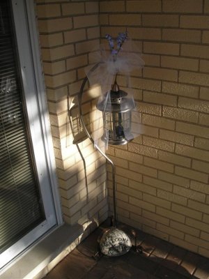 flowered bow on lantern