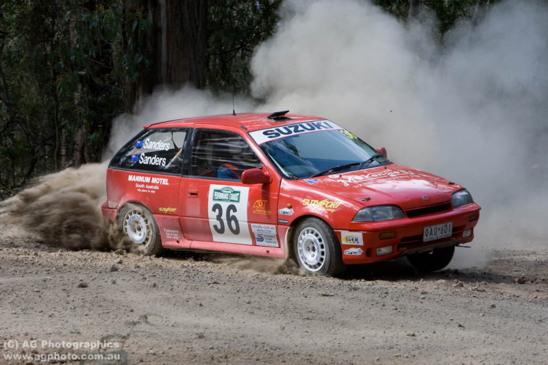 VRC_2937.jpg