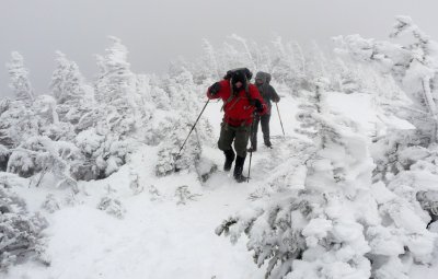 Heading back across Signal Ridge...