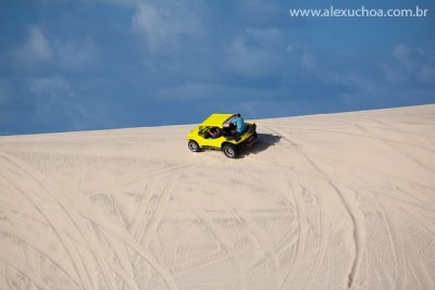 Passeio de buggy com emoo nas dunas do Cumbuco, Caucaia, Ceara, 025